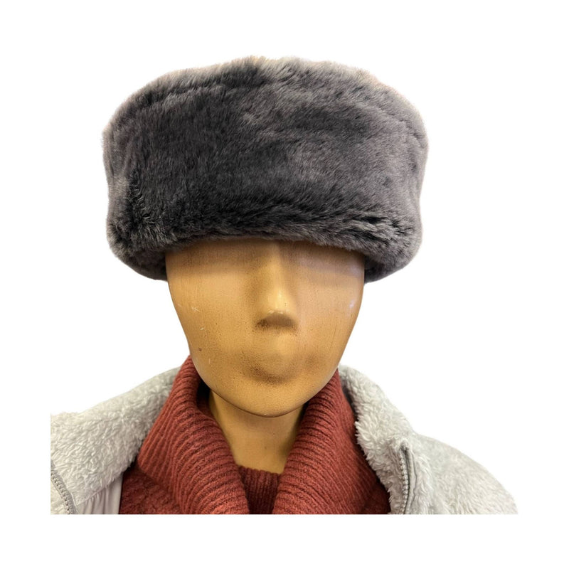 Cloud Nine Women's Sheepskin Suede Hat - Black