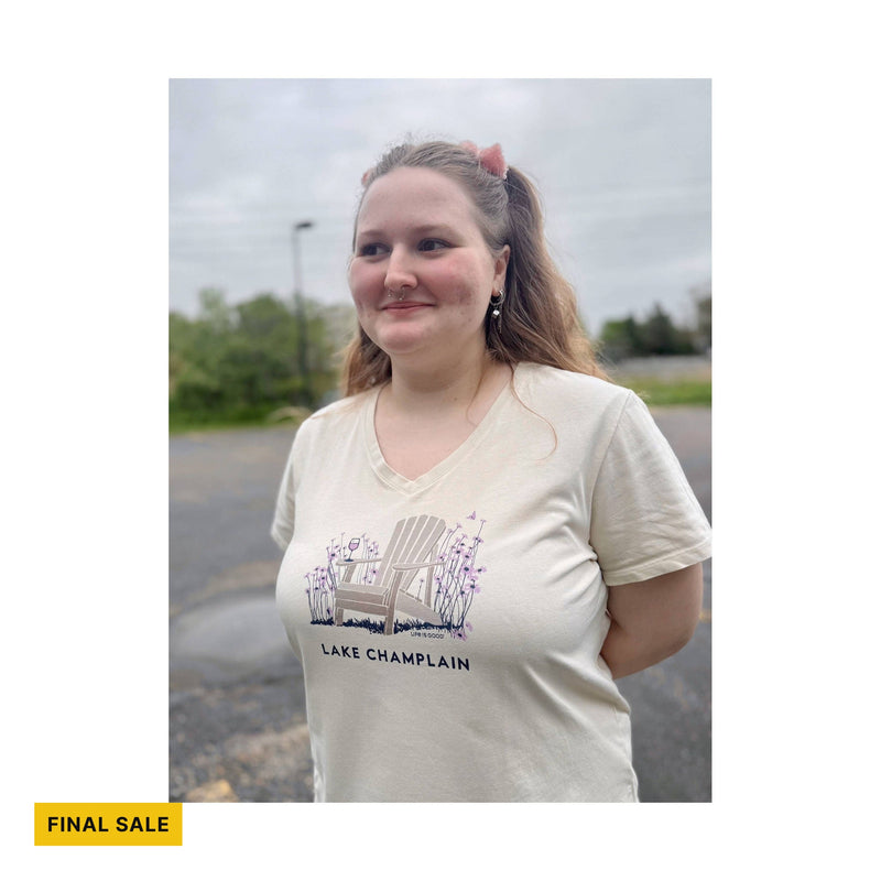 Life Is Good Women's Wildflower Vermont Exclusive Crusher Tee - Putty White