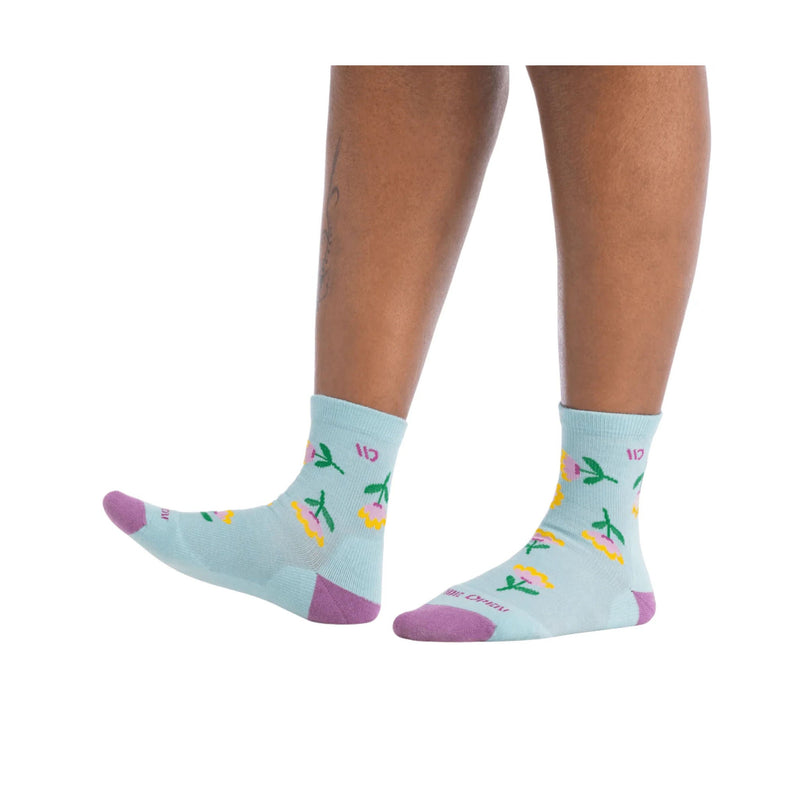 Wide Open Women's Full Bloom Cushioned Micro Crew Socks - Viola Skylight